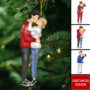 Personalized Couple Kiss&Hug Romantic Ornament - Gift For Couple