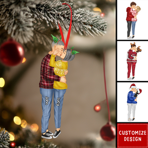 Personalized Couple Kiss&Hug Romantic Ornament - Gift For Couple
