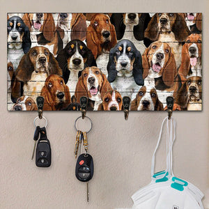 A Bunch Of Basset Hounds Key Hanger