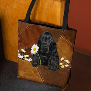Black Cocker Spaniel Holding Daisy All Over Printed Tote Bag