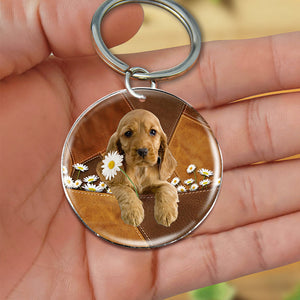 Cocker Spaniel02 Holding Daisy-Round Resin Epoxy Metal Keychain