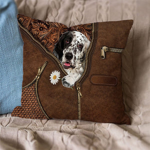English Setter Holding Daisy Pillow Case