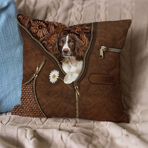 English Springer Spaniel Holding Daisy Pillow Case