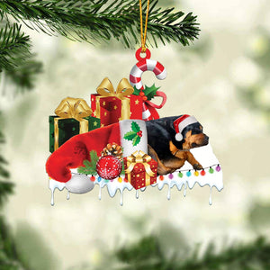 Rottweiler Merry Christmas Hanging Ornament-0211