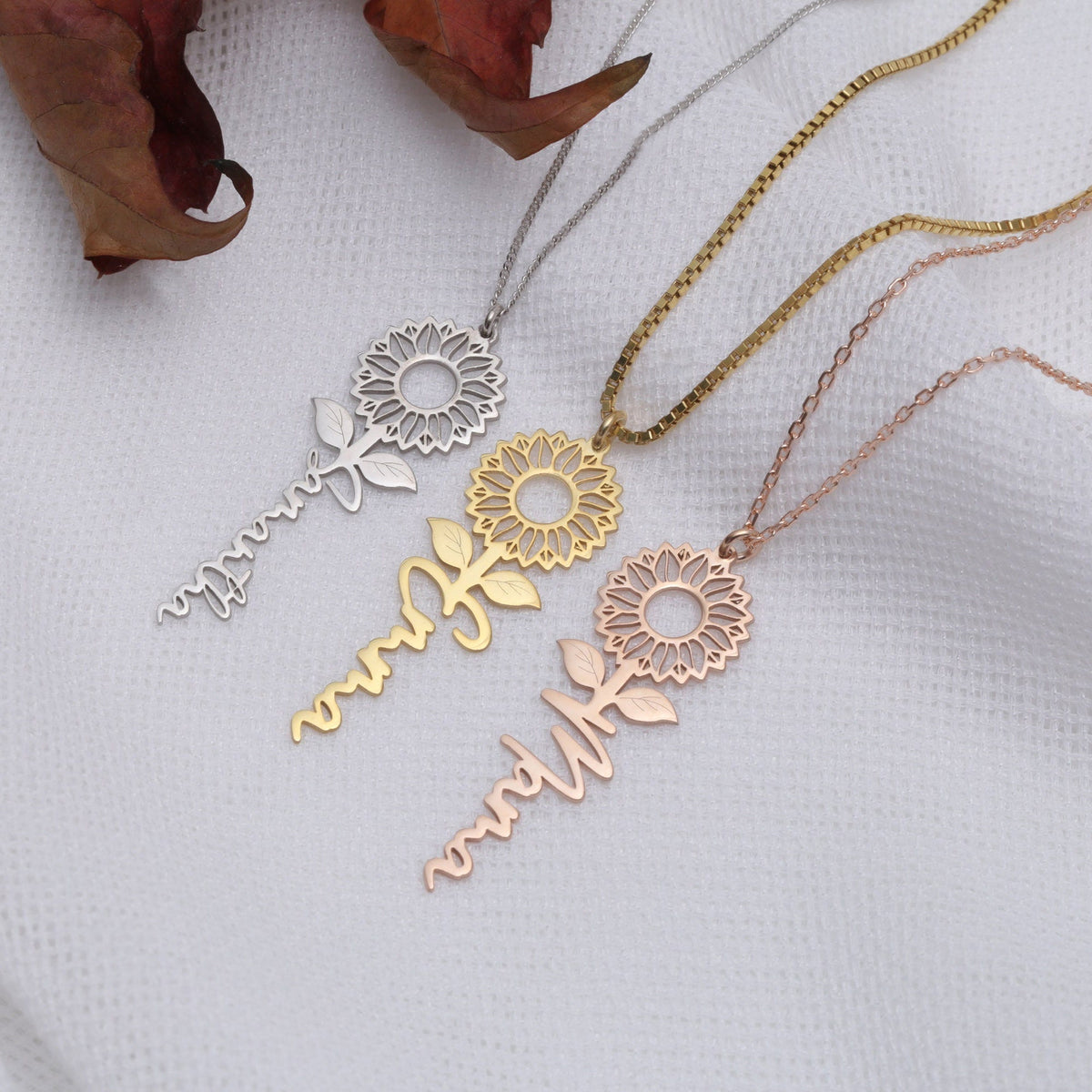 Personalized Sunflower Necklace - Gift For Mom,Grandma,Wife