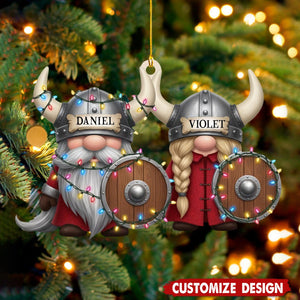 Custom Viking  Christmas Ornament – Personalized Name Nordic Couple Decoration with Helmets & Shields, Cute Holiday Tree Gift