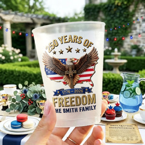 Custom Party Cups - Personalized America 250th Anniversary Gifts For Mom, Dad, Brother, Sister, Kids - Born To Stand Strong