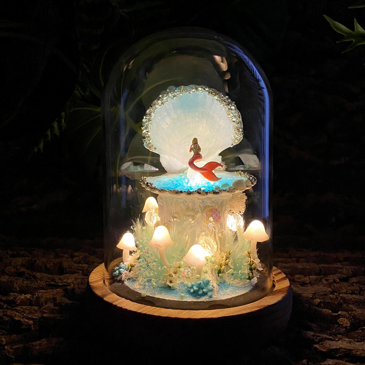 Fairy Tale Mermaid Night Light,Handmade Shell Pearl Light,Enchanted Decor for Bedroom Living Room, Fantasy Mermaid Lamp,Unique Birthday Gift