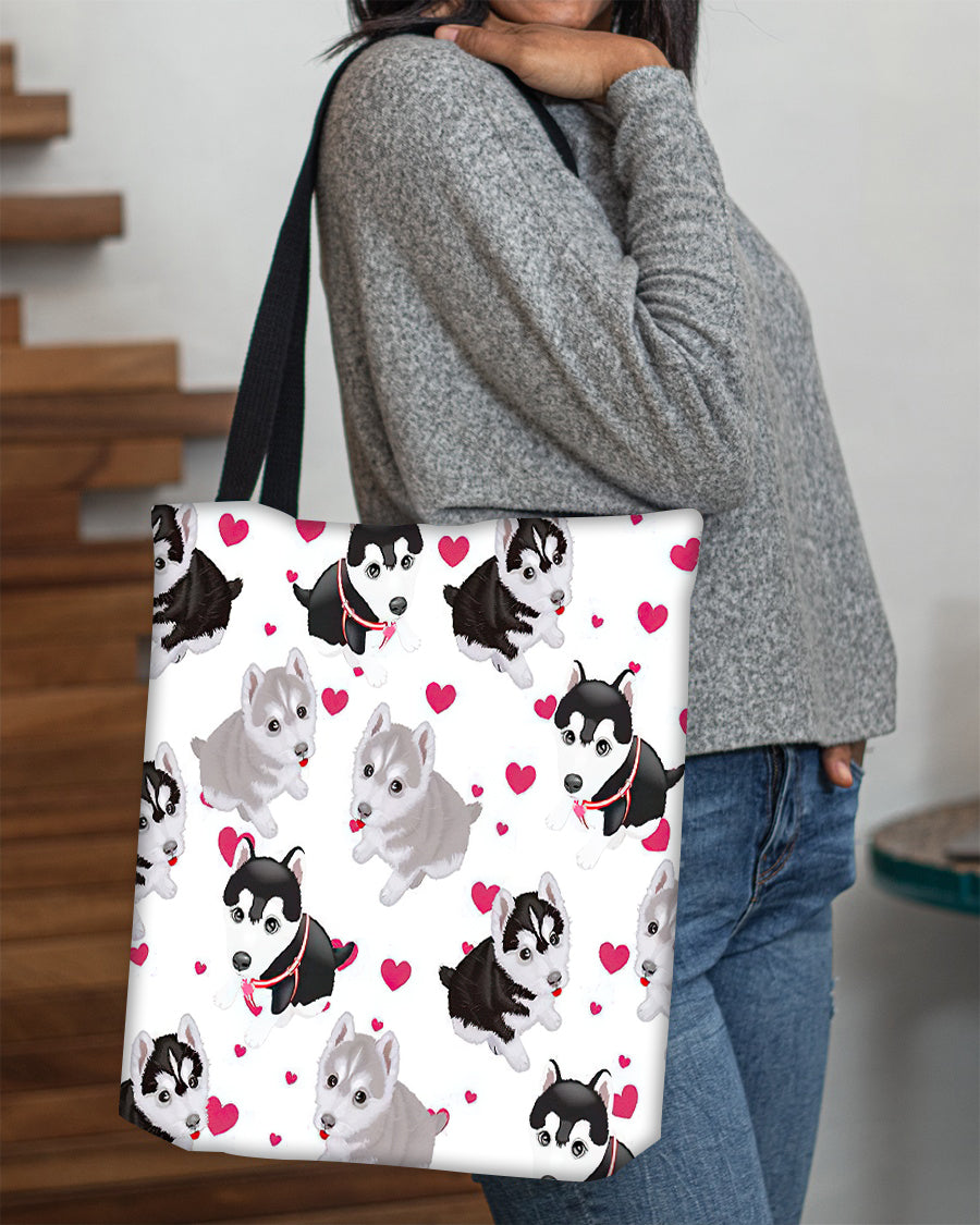 Cute Alaskan Malamute Tote Bag