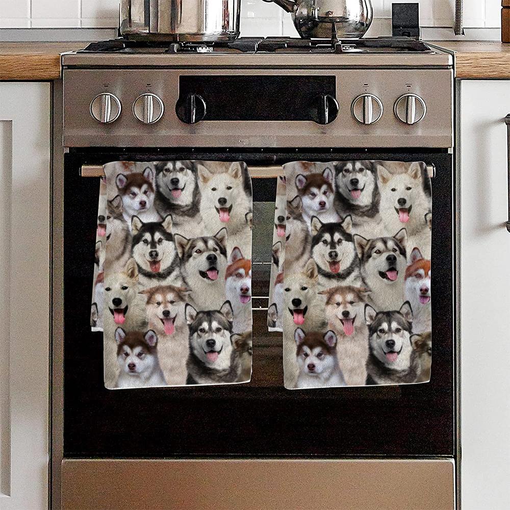 A Bunch Of Alaskan Malamutes Kitchen Towel