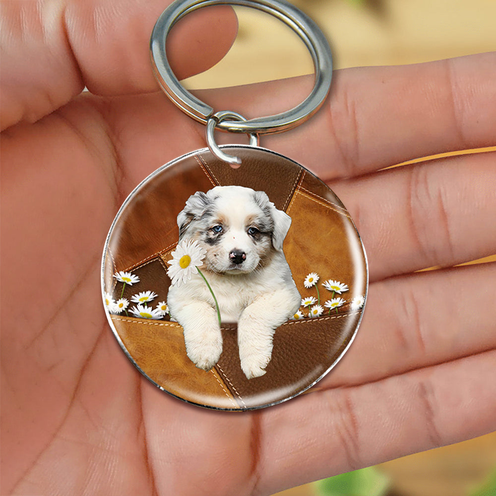 Australian Shepherd Holding Daisy-Round Resin Epoxy Metal Keychain