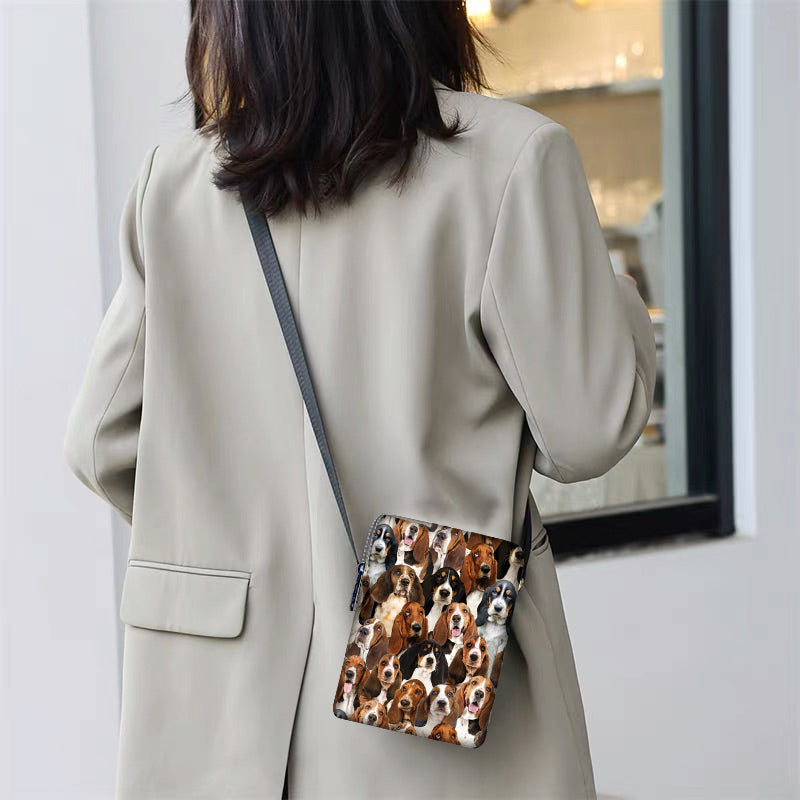 A Bunch Of Basset Hounds Oxford Cloth Zipped Messenger Bag