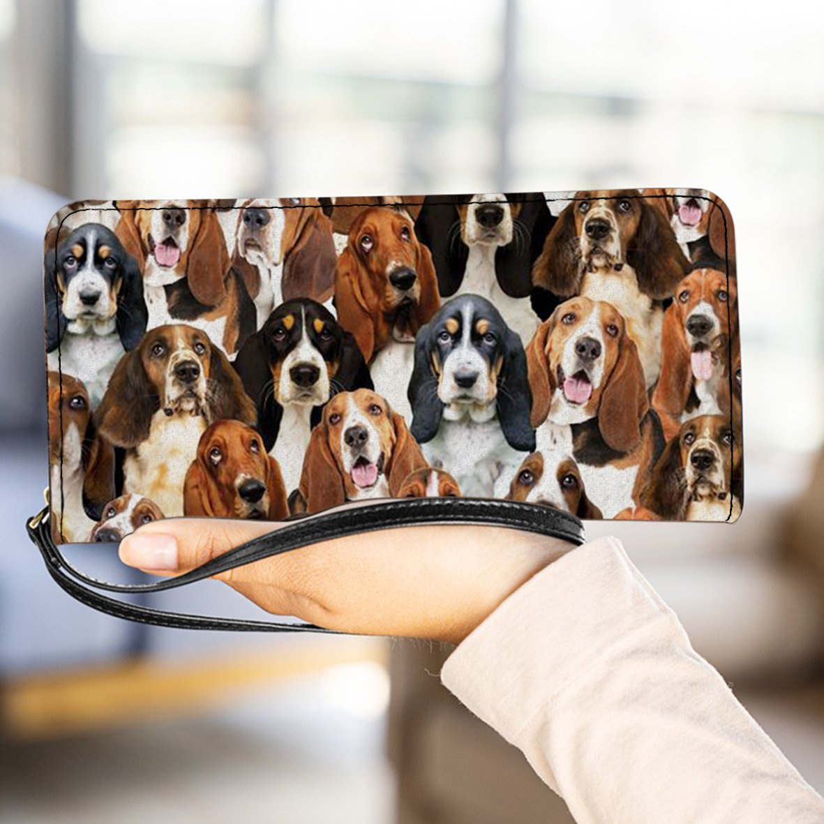 A Bunch Of Basset Hounds Clutch Purse