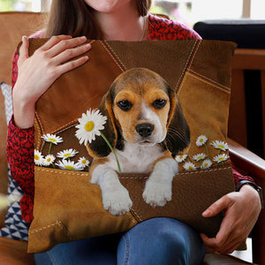 Beagle Holding Daisy Pillow Case