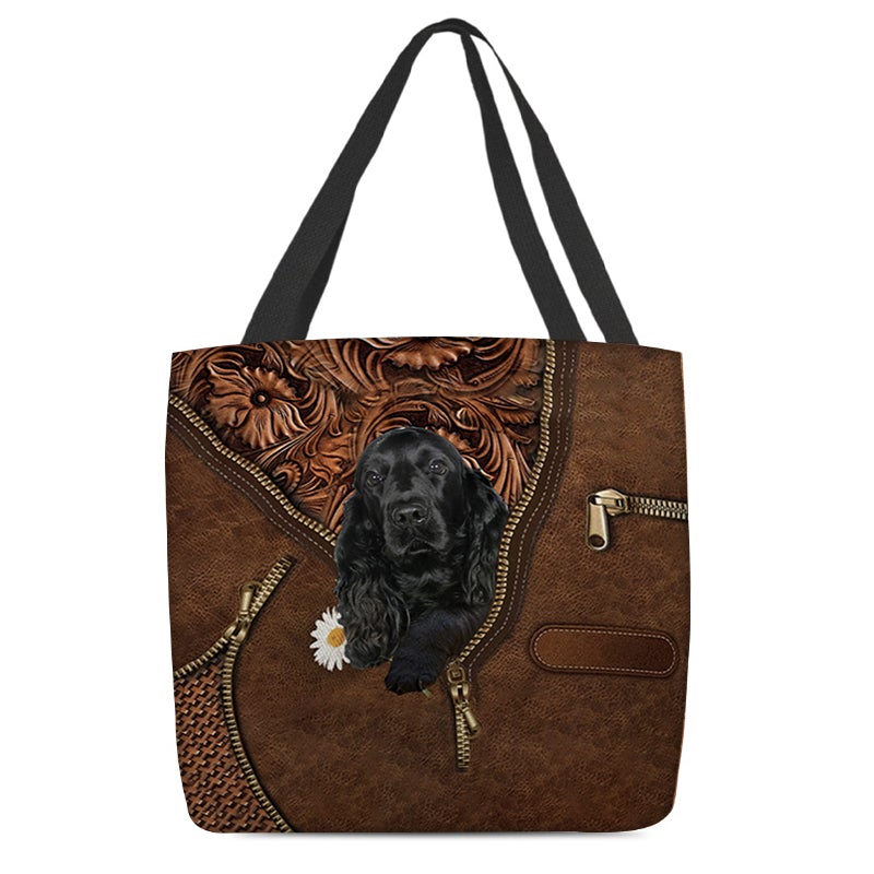 Black Cocker Spaniel Holding Daisy Tote Bag