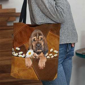 Bloodhound Holding Daisy All Over Printed Tote Bag