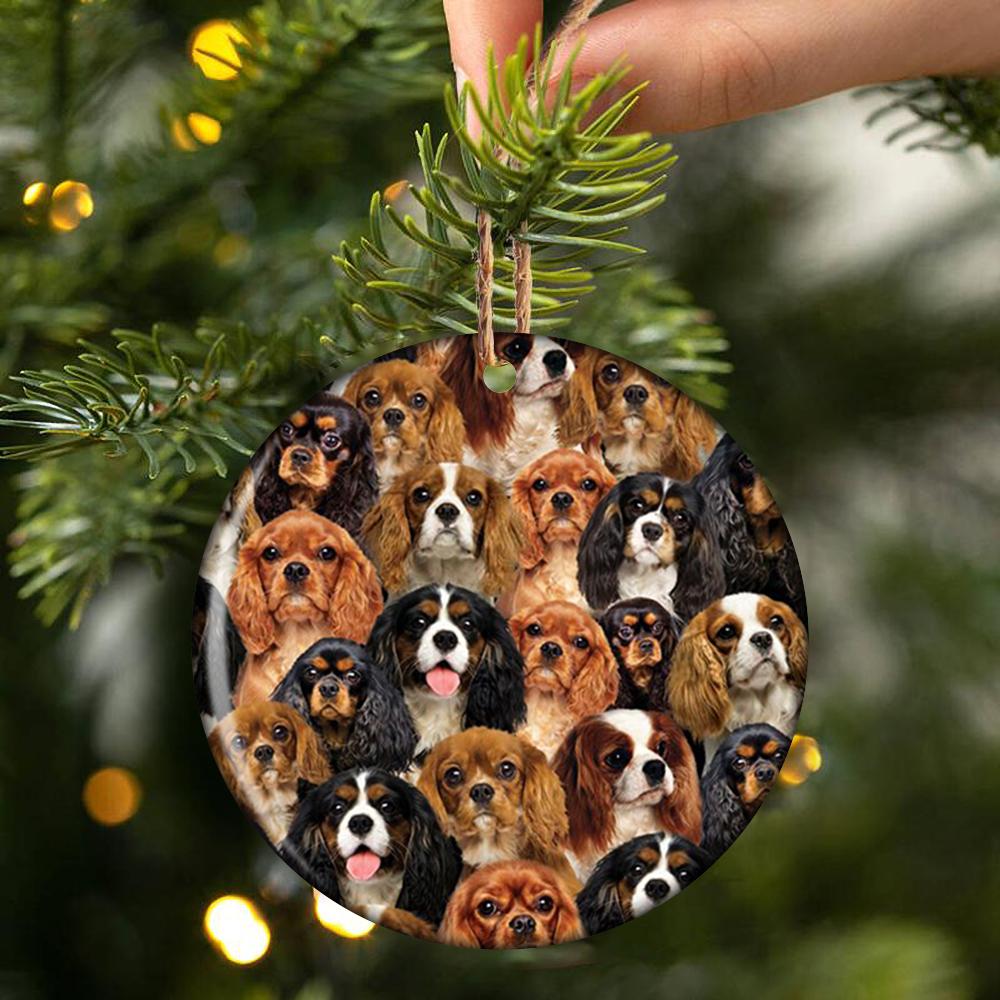 A Bunch Of Cavalier King Charles Spaniels Porcelain/Ceramic Ornament