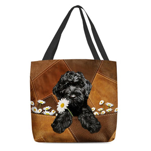 Cavapoo Holding Daisy All Over Printed Tote Bag
