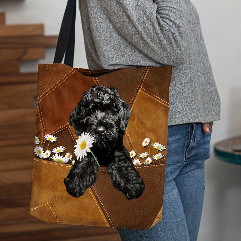 Cavapoo Holding Daisy All Over Printed Tote Bag