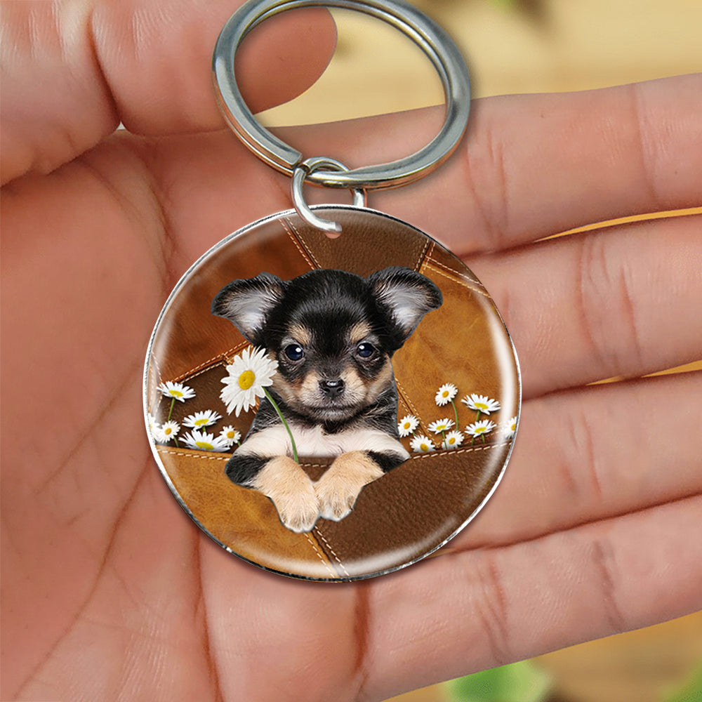 Chihuahua02 Holding Daisy-Round Resin Epoxy Metal Keychain