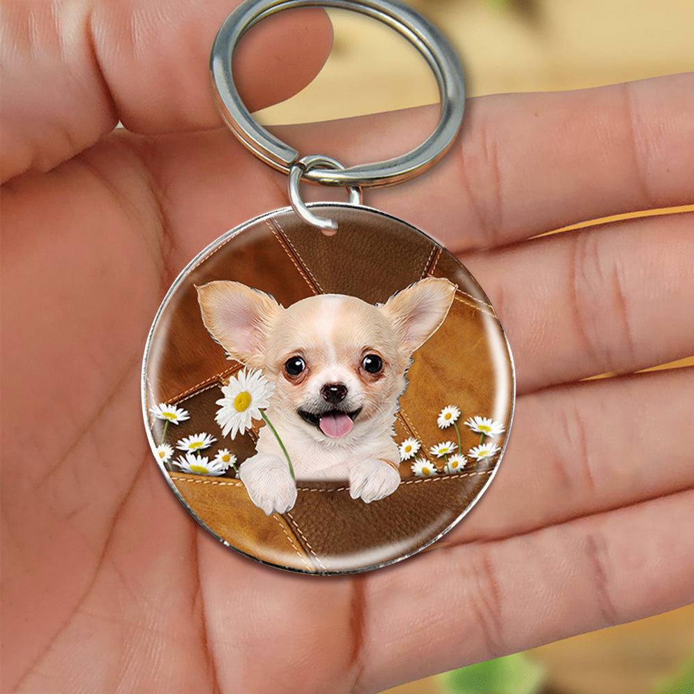 Chihuahua03 Holding Daisy-Round Resin Epoxy Metal Keychain