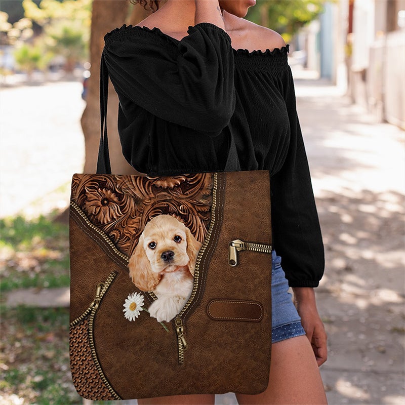 Cocker Spaniel Holding Daisy Tote Bag