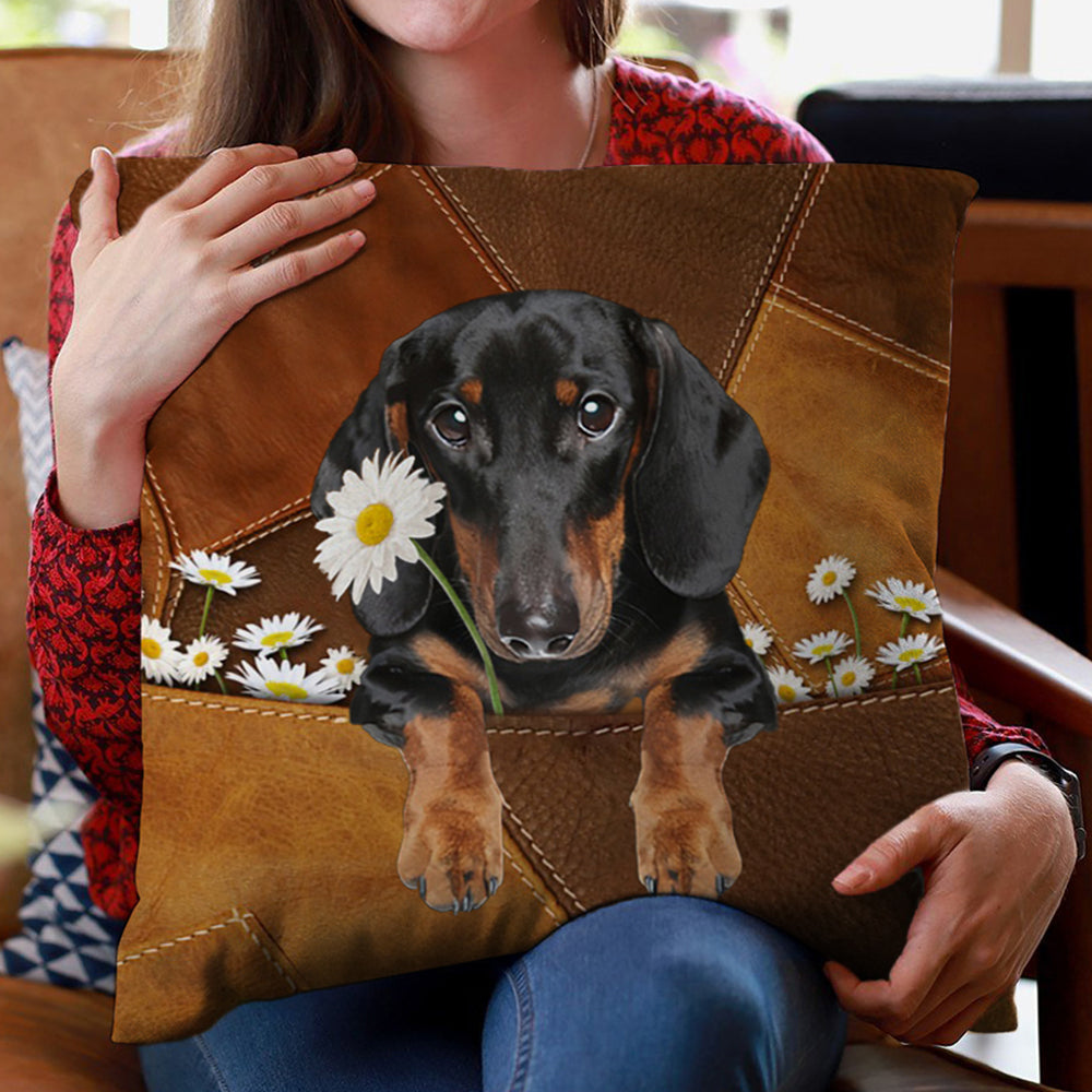 Dachshund1 Holding Daisy Pillow Case