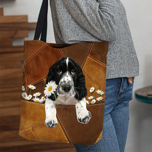 English Springer Spaniel0 Holding Daisy All Over Printed Tote Bag