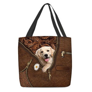 Golden Retriever Holding Daisy Tote Bag