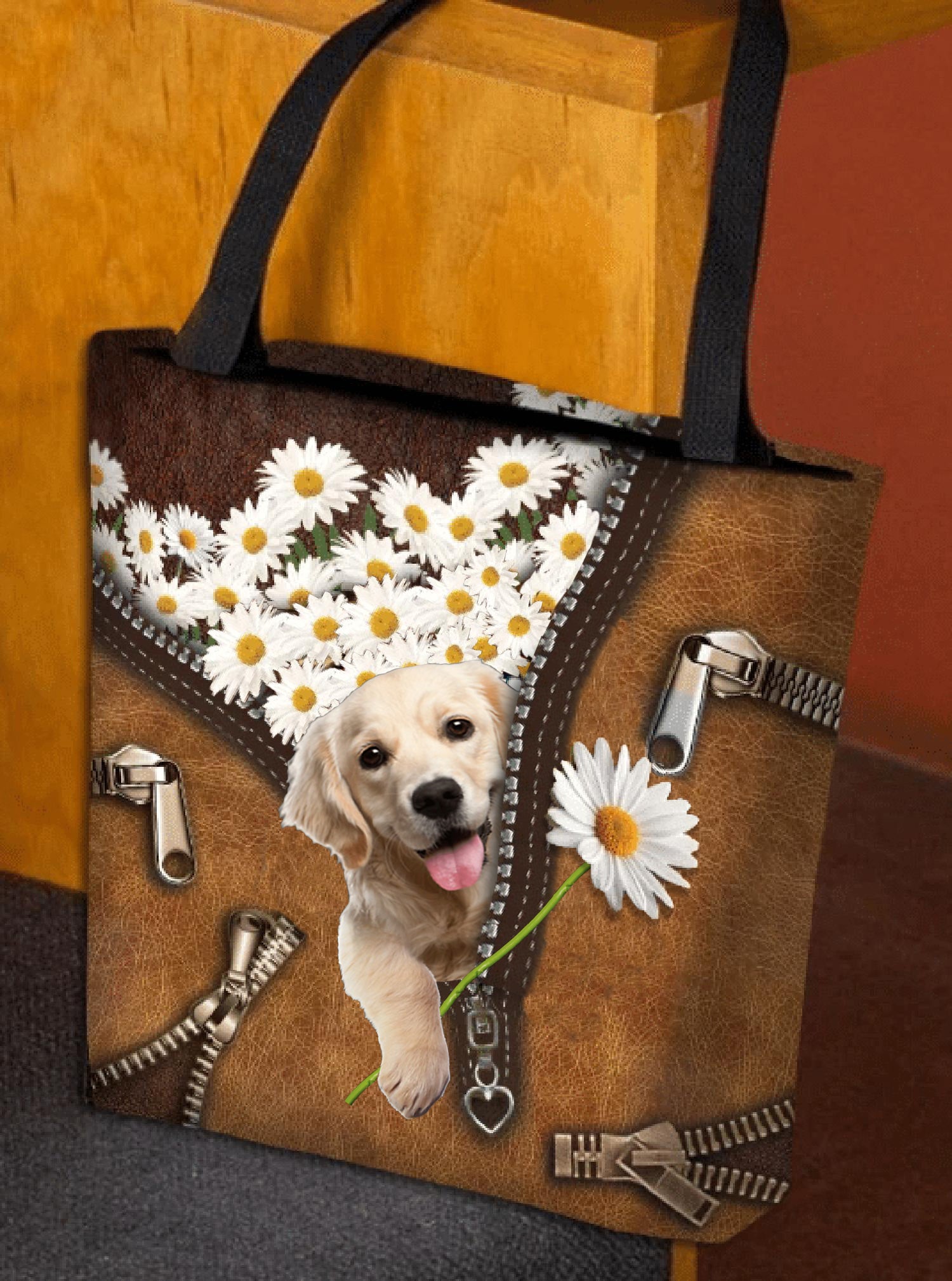Golden Retriever 2 Daisy Women Tote Bag