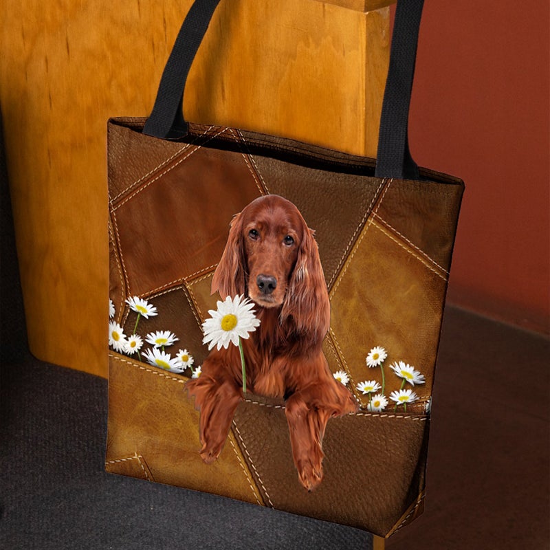 Irish Setter Holding Daisy All Over Printed Tote Bag