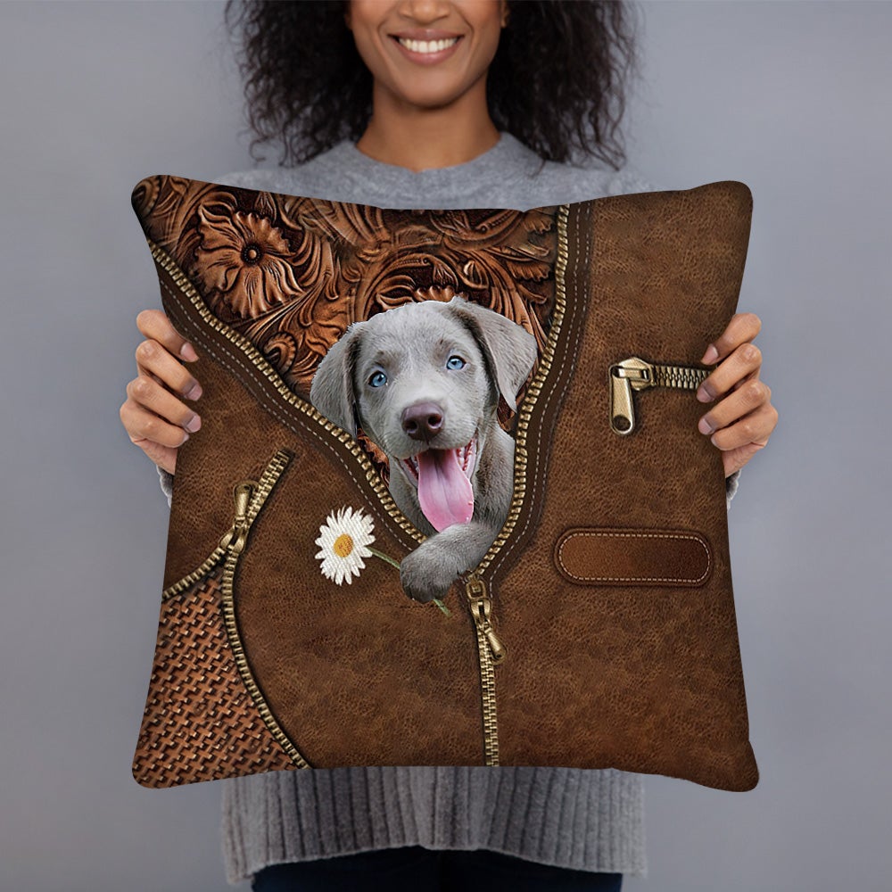 Lavado Holding Daisy Pillow Case