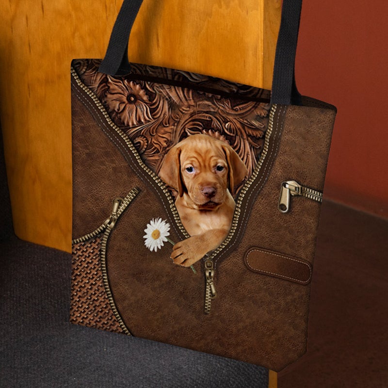 Vizsla Holding Daisy Tote Bag