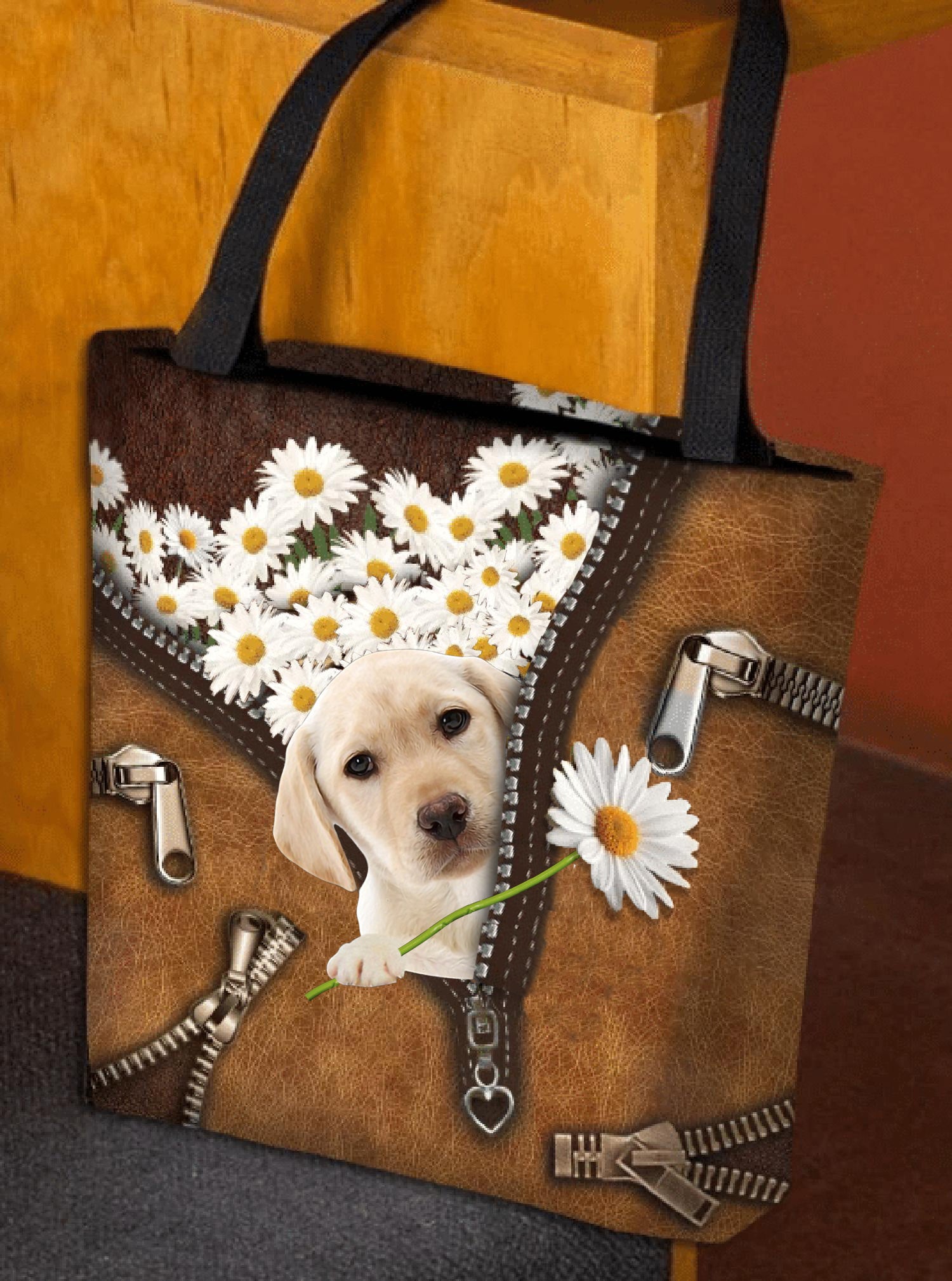 Yellow Labrador Daisy Women Tote Bag