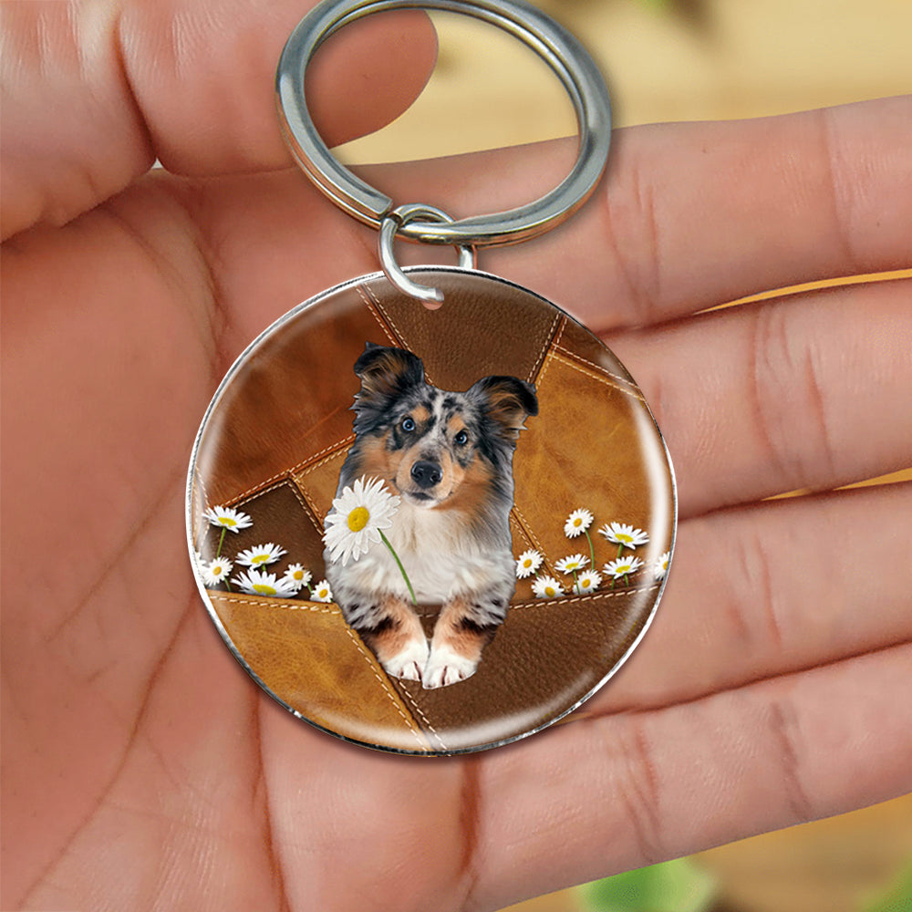 Sheltland SheepDog Holding Daisy-Round Resin Epoxy Metal Keychain